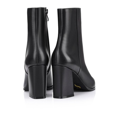 Limited Time Offer Willing Ankle Boots - Black Leather Fresh Release